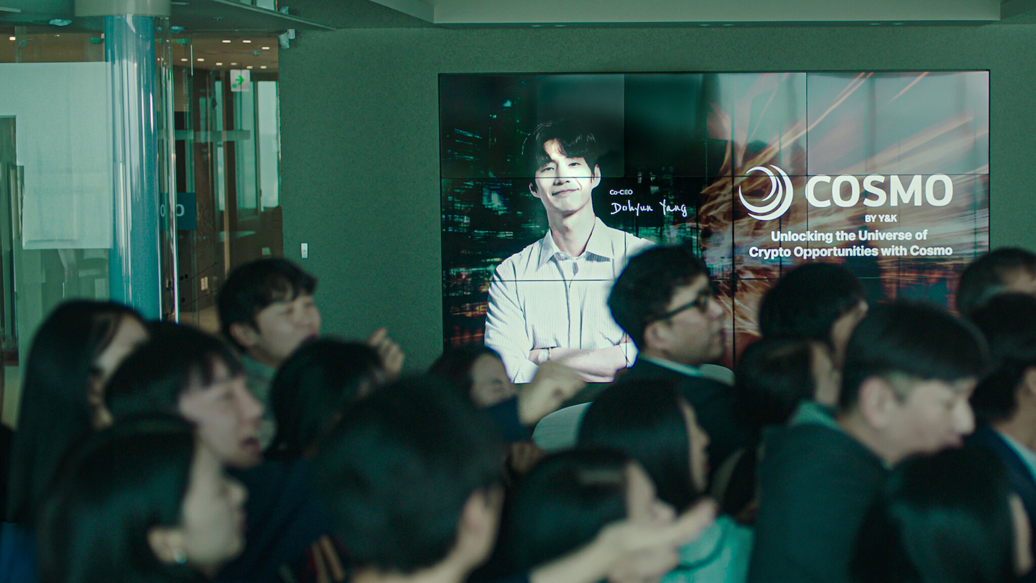 Crypto Man_hook_02_16x9